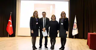 Ege Üniversitesinde ‘Acil Yaş Tanımaz’ yarışma etkinliği düzenlendi