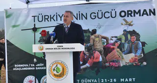 Egeli gençler İzmir’e can suyu oldu
