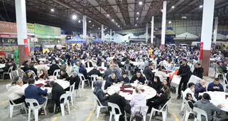 Menderes’te Binler Aynı Sofrada