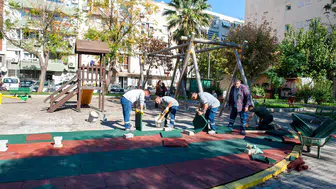 Karşıyaka’nın parkları tek tek yenileniyor