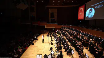 İzmir Büyükşehir Belediyesi Korosu "Sonbahar Şarkıları"yla yüreklere dokundu