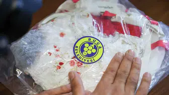 Buca’da giysi kumbaraları ile dayanışma büyüyor