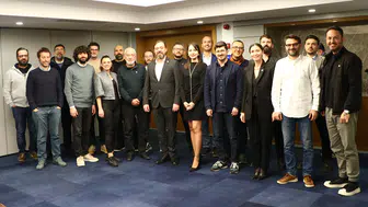 “İzmir, Bölgenin Yaratıcı Merkezi Olabilir”