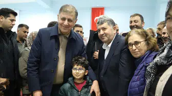 Zeytinova'da Gönüller Aynı Sofrada Buluştu: Sahurun Bereketi Birlikte Paylaşıldı