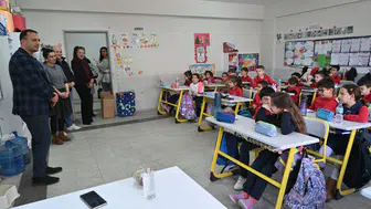 “Başkan Amca Sınıfta”