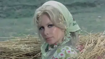 Filiz Akın’ın Hayatı, Filmleri, Eşi, Çocuğu ve Sanat Kariyeri: Yeşilçam’ın Dört Yapraklı Yoncası Arasındaki Yeri