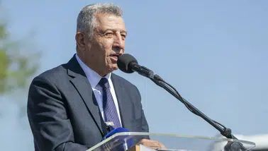 Güzelbahçe Belediye Başkanı Günay, Rüşvet Skandalı Nedeniyle Görevden Alındı!