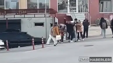 Nilüfer'de Kadınlar Arasında Çıkan Kavga Sokak Ortasında Kameraya Yansıdı