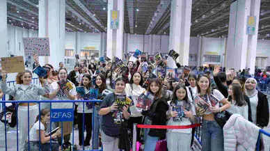 İZKİTAP hafta sonunda on binleri ağırladı