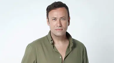 Özgür Aras Kimdir, Kaç Yaşında, Nereli, Ne İş Yapıyor, Mesleği Ne? Türk Eğlence Dünyasının Görünmez Kahramanı