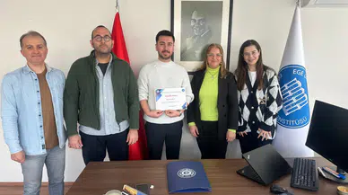 Ege Üniversitesi Öğrencisi Alper Bulut, "Aile" Temalı Logo Yarışmasında Birinci Oldu