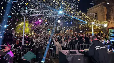 Çeşme’de Yeni Yıl Coşkusu: Oteller Doldu, Sokaklar Taştı