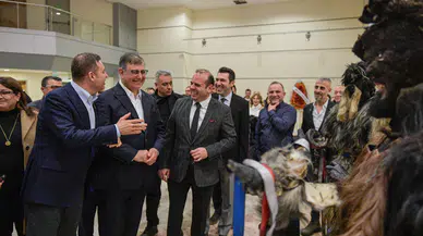 İzmir ve Balıkesir Belediye Başkanları Türkülerle Buluştu