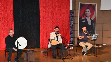 Çiğli Belediyesi'nden Unutulmaz Şiir ve Türkü Buluşması!