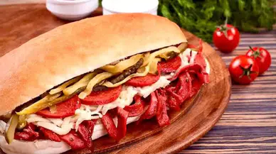 İzmir’de Kumru Nerede Yenir? En İyi Mekanlar ve Detaylı Rehber