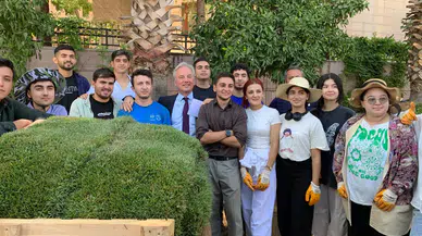 İzmir Adliyesinin peyzaj düzenlemesine EÜ Bayındır MYO’dan destek