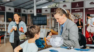 İZKİTAP’ta “Şehrin Kalbinde Yeni Buluşma Noktaları”