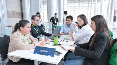 Genç beyinler karbonsuz ulaşım için yarıştı