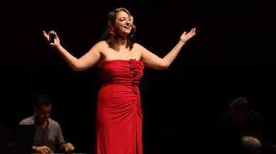 ​Dilek Türkan ile Cumhuriyet’e Şarkılar