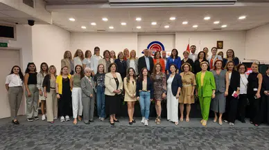 Kadınlar Çalışma Hayatında Güçlenmek İçin İzmir’den Ses Yükseltti