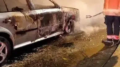 Konak Tünelleri’ndeki araç yangınına itfaiyeden hızlı müdahale