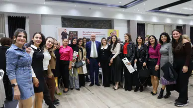 Menemen'de Öğretmenler Günü, dayanışma ve coşkuyla kutlandı