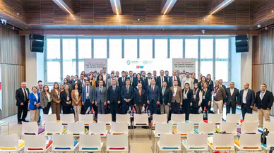 Başkan Tugay: Makam odalarını kaldırıyoruz