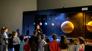 Çiğli’de Miniklerin Uzay Yolculuğu: Hayallerini Çizen 650 Çocuk Uzay Kampüsü’nde Buluştu