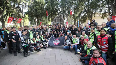 Karşıyaka’da anlamlı etkinlik: Üç vatan toprağı, Zübeyde Anne’nin huzurunda buluştu!