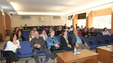 EÜ’de Cumhuriyet döneminde sağlık politikaları konuşuldu