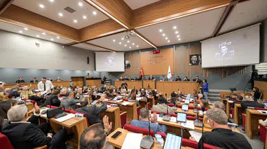 Büyükşehir Meclisi’nde bütçe görüşmeleri başladı