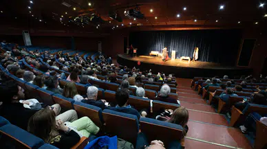 Özel Anne, Narlıdereli Sanatseverlerle Buluştu