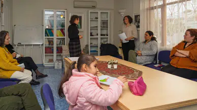 İzmir’de kadınlar için Güçlenme Durakları var