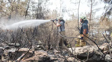 İzmir İtfaiyesi 2025 bilançosu: Yangınların yüzde 43’ü sigara ve kibritten