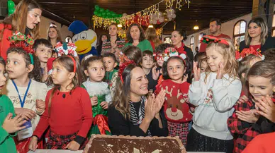 Yuvamız İzmirli çocuklara yeni yıl sürprizi