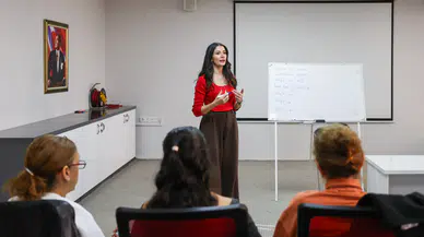 Buca Belediyesi’nden diksiyon ve sunuculuk kursu