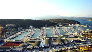 Başkan Yetişkin’den Teos Yat Limanı projesine sert tepki