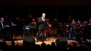 Fatih Erkoç söyledi İzmirliler eşlik etti