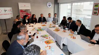 İzmir Kent Konseyi’ne Sürpriz Aday! Özgür Topaç’tan Dikkat Çeken Vaatler