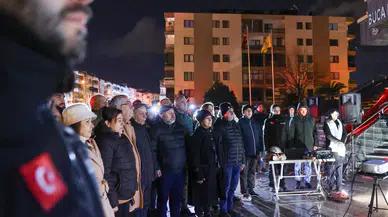 Buca’da 6 Şubat Depremi Anıldı: 04.17’de Duygusal Tören!