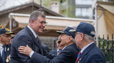 Başkan Tugay’dan Şehit Aileleri ve Gazilere Duygusal Ramazan Bayramı Ziyareti