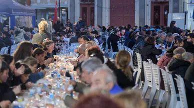 İzmir'de Bayram Sevinci: 31 Bin Aileye 1000’er TL Destek!