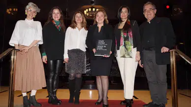 İzmir SMD 20. Yılında "İzmir Yapımı" Kitabını Yayınladı