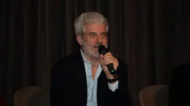 Akdeniz'in Derin Sırları İzmir'de Aralandı: Gaudé'nin Edebiyat Şöleni!