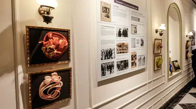 İzmir’de Şapka Devrimi’nin 100. Yılına Özel Sergi! Kadın Şapka Kültürüne Yolculuk