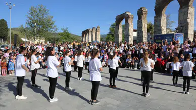 Efes Selçuk'ta Çocuk ve Gençlik Tiyatroları Festivali Renkli Etkinliklerle Gerçekleşti