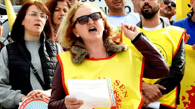 Çeşme’de Proje Okulunda Skandal Atama: 3 Öğretmenin Görev Yeri Değiştirildi, Tepki Büyük