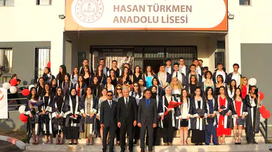 Hasan Türkmen Anadolu Lisesi'nde Mezuniyet Heyecanı