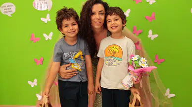 ‘Mutlu Çocuklar’dan annelere sürpriz