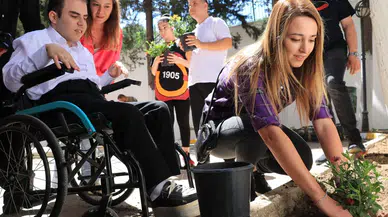 Öğrenciler istedi Büyükşehir ekipleri yaptı
